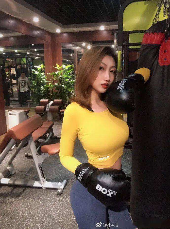 万博手机版max网页版狼队